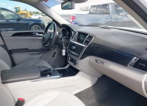 2014 Mercedes-Benz GL550 Auto z USA - zdjęcie 5