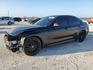 2015 BMW 328i XDrive Auto z USA - zdjęcie 2