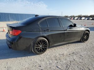 2015 BMW 328i XDrive Auto z USA - zdjęcie 4
