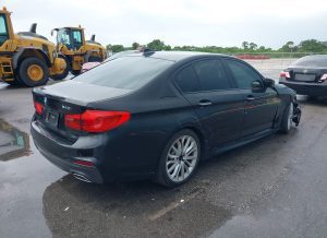 2018 BMW 540I Auto z USA - zdjęcie 4