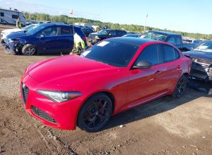 2020 Alfa Romeo Giulia TI Auto z USA - zdjęcie 2