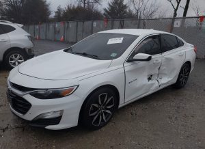 2021 Chevrolet Malibu RS Auto z USA - zdjęcie 2