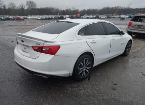 2021 Chevrolet Malibu RS Auto z USA - zdjęcie 4