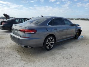 2021 Volkswagen Passat Special Edition Auto z USA - zdjęcie 4