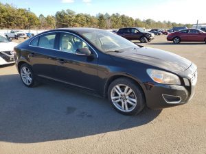 2013 Volvo S60 Auto z USA - zdjęcie 1