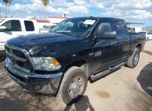 2015 RAM 2500 Tradesman Auto z USA - zdjęcie 2