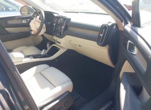 2019 Volvo XC40 Inscription Auto z USA - zdjęcie 5