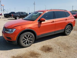 2019 Volkswagen Tiguan SE Auto z USA - zdjęcie 2
