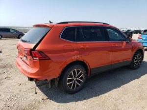 2019 Volkswagen Tiguan SE Auto z USA - zdjęcie 4
