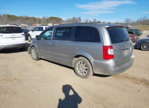 Chrysler Town & Country Touring Auto z USA - zdjęcie 3