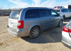 Chrysler Town & Country Touring Auto z USA - zdjęcie 4