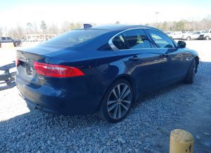 2018 Jaguar XE 25t Prestige Auto z USA - zdjęcie 4