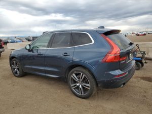 2019 Volvo XC60 Momentum Auto z USA - zdjęcie 3