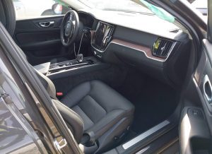 2024 Volvo S60 Plus Dark Auto z USA - zdjęcie 5