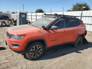 2019 Jeep Compass Trailhawk Auto z USA - zdjęcie 2