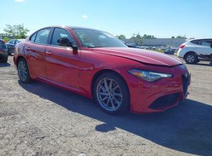 2023 Alfa Romeo Giulia Sprint Auto z USA - zdjęcie 1