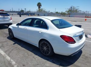 2019 Mercedes-Benz C300 Auto z USA - zdjęcie 3