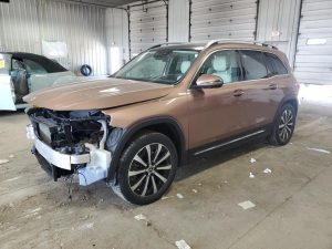 2022 Mercedes-Benz GLB 250 Auto z USA - zdjęcie 2