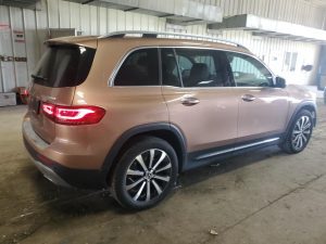 2022 Mercedes-Benz GLB 250 Auto z USA - zdjęcie 4
