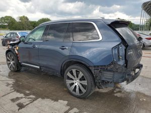 2022 Volvo XC90 Inscription Auto z USA - zdjęcie 3