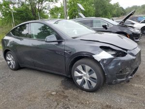 2024 Tesla Model Y Base Auto z USA - zdjęcie 1