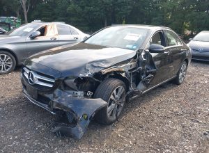 2018 Mercedes-Benz C300 Auto z USA - zdjęcie 2