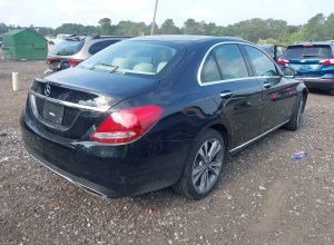 2018 Mercedes-Benz C300 Auto z USA - zdjęcie 4