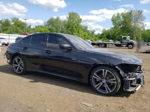 2020 BMW 330i XDrive Auto z USA - zdjęcie 1
