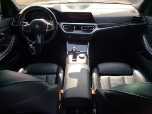 2020 BMW 330i XDrive Auto z USA - zdjęcie 5