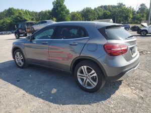 2020 Mercedes-Benz GLA250 Auto z USA - zdjęcie 3
