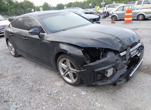 2021 Audi A5 Premium Auto z USA - zdjęcie 1