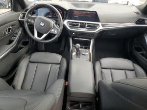 2020 BMW 330i XDrive Auto z USA - zdjęcie 5