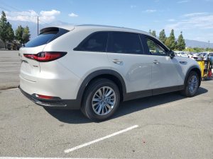 2025 Mazda CX90 Preferred Auto z USA - zdjęcie 4