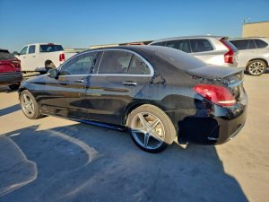 2015 Mercedes-Benz C300 Auto z USA - zdjęcie 3