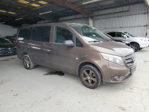 2016 Mercedes-Benz Metris Base Auto z USA - zdjęcie 1