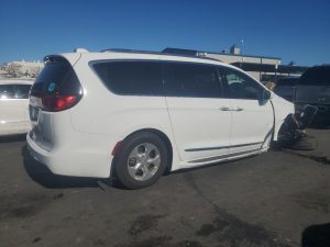 2018 Chrysler Pacifica Touring L Auto z USA - zdjęcie 4