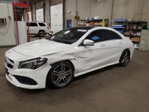 2018 Mercedes-Benz CLA250 Auto z USA - zdjęcie 2
