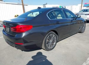 2020 BMW 530e IPerformance Auto z USA - zdjęcie 4