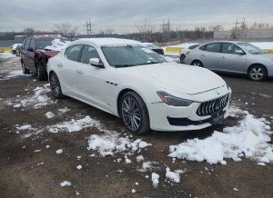 2019 Maserati Ghibli SQ4 Auto z USA - zdjęcie 1