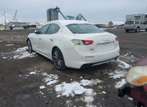 2019 Maserati Ghibli SQ4 Auto z USA - zdjęcie 3