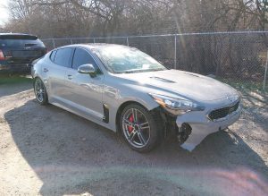 2019 Kia Stinger GT2 Auto z USA - zdjęcie 1