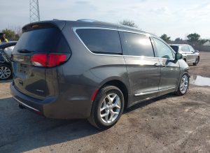 2020 Chrysler Pacifica Limited Auto z USA - zdjęcie 4