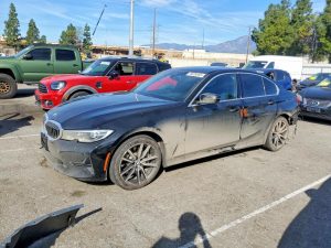 2020 BMW 330i Auto z USA - zdjęcie 2