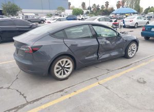 2022 Tesla Model 3 Long Range Auto z USA - zdjęcie 4