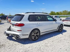2019 BMW X7 XDrive50i Auto z USA - zdjęcie 4