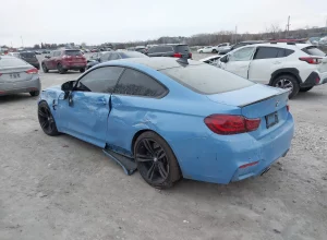 2020 BMW M4 Auto z USA - zdjęcie 3