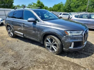 2020 Audi Q7 Prestige Auto z USA - zdjęcie 1