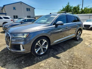 2020 Audi Q7 Prestige Auto z USA - zdjęcie 2