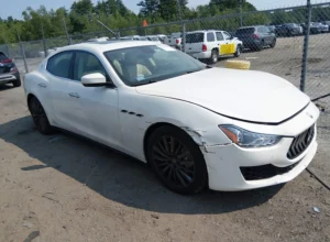 2020 Maserati Ghibli Base Auro z USA - zdjęcie 1