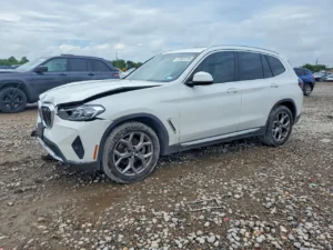2022 BMW X3 XDrive30i Auto z USA - zdjęcie 2